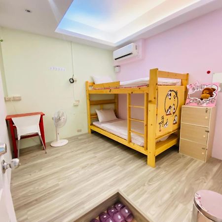 Mr. Red Tea B&B Taitung Екстериор снимка